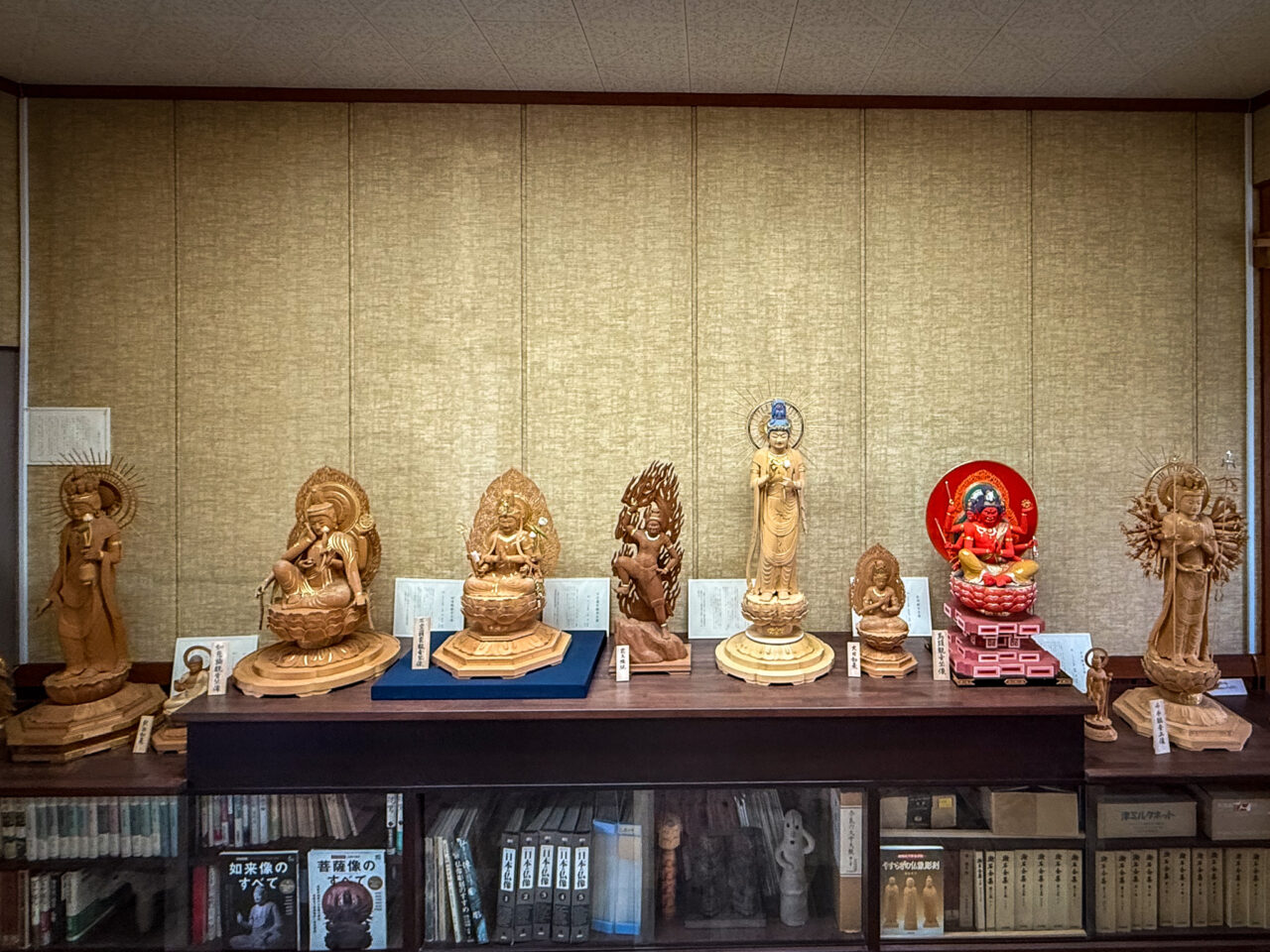 2025年5月 Gallery喫茶小仏 六観音像