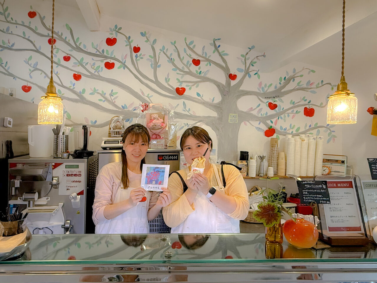 2025年7月 ポムジェラート店員