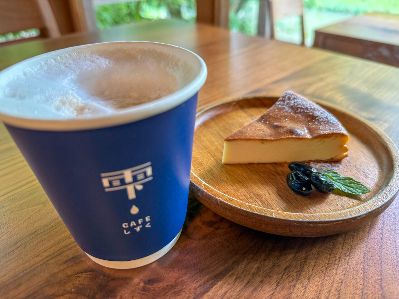 2025年7月 cafe雫チーズケーキセット