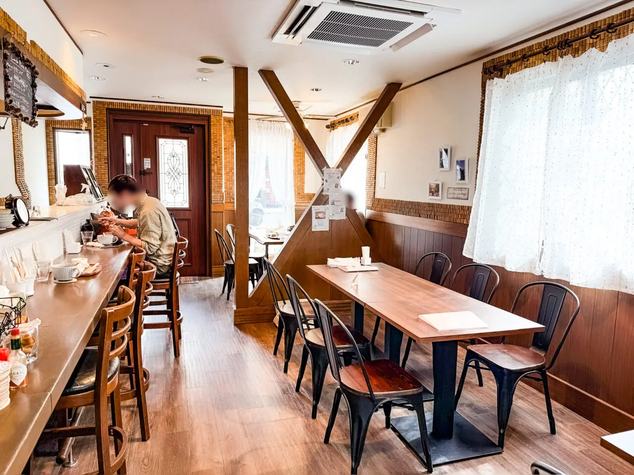 2025年10月 麹cafe itoya 店内