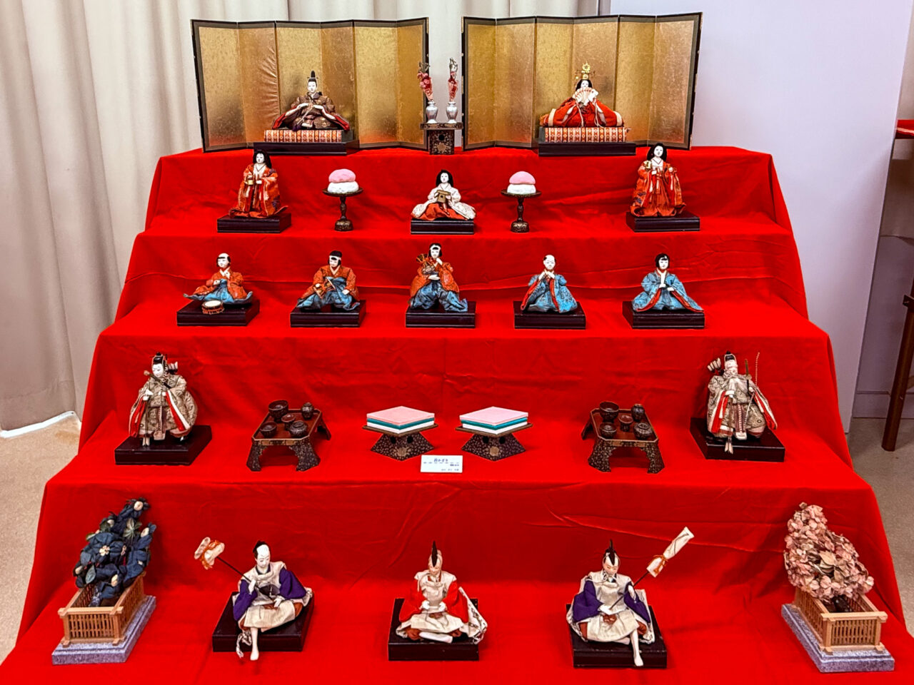 2026年3月 ひな人形展 hinaningyou3-1