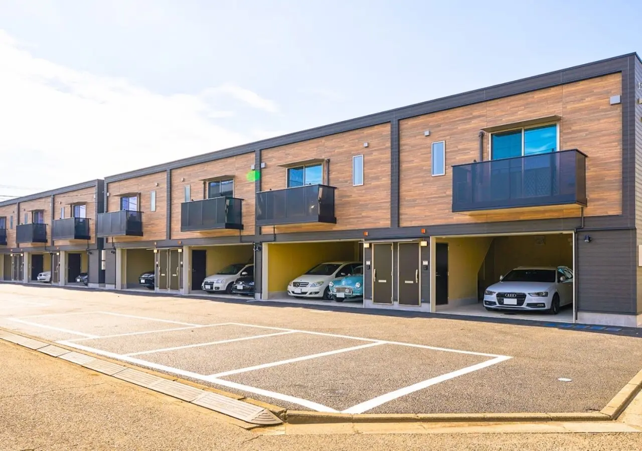 2026年3月 ガレージハウス河辺 main