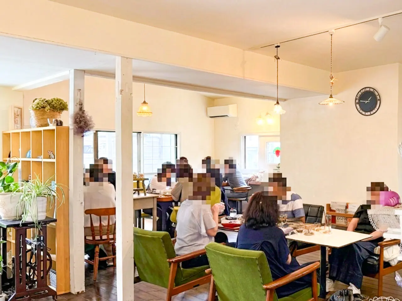 Rons Cafe 店内