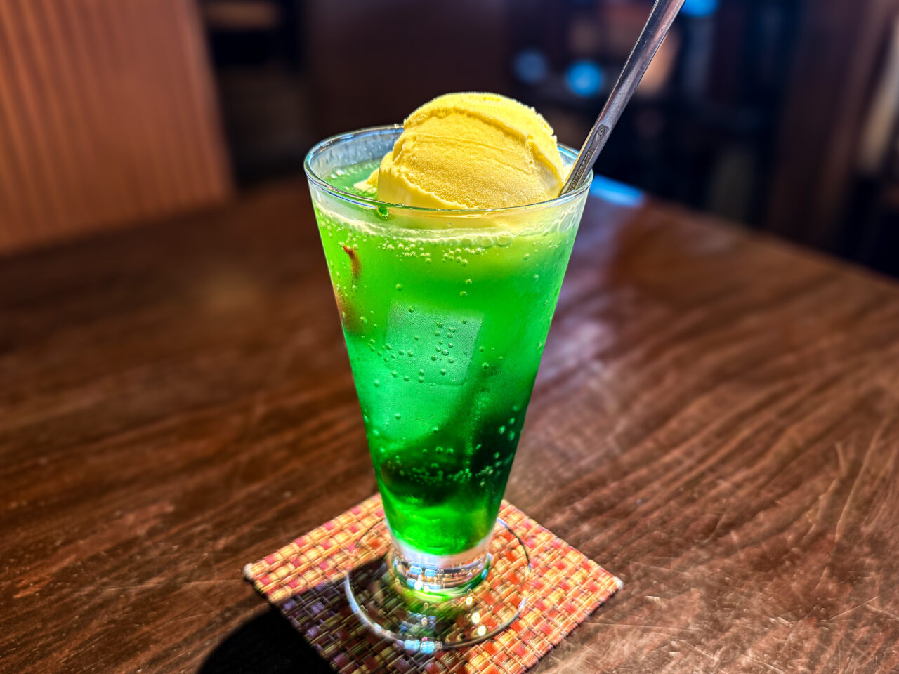 ジロー珈琲のクリームソーダ
