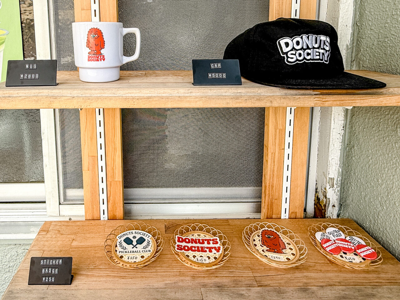 DONUTS SOCIETYの関連商品