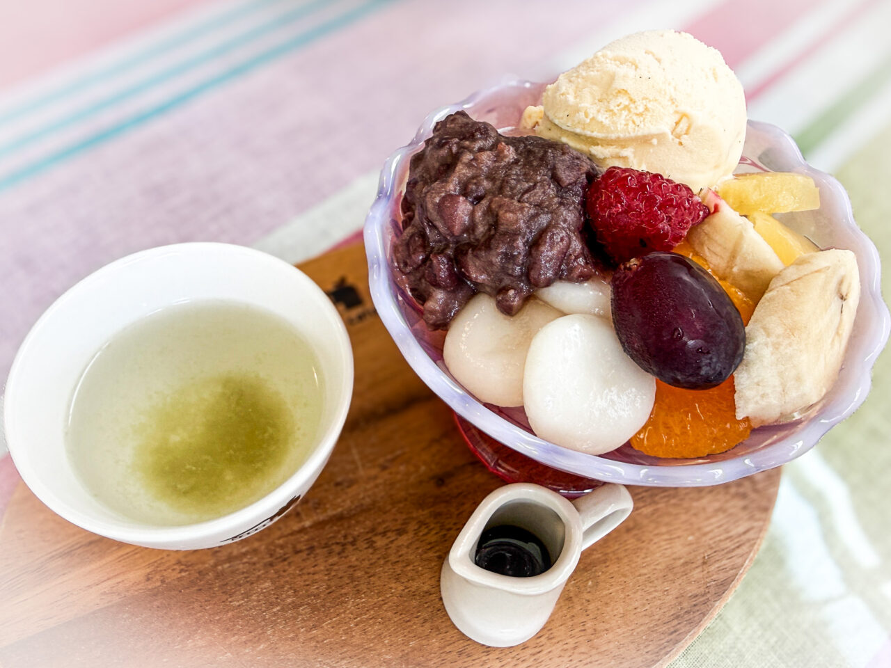 Rons Cafe クリーム白玉あんみつ