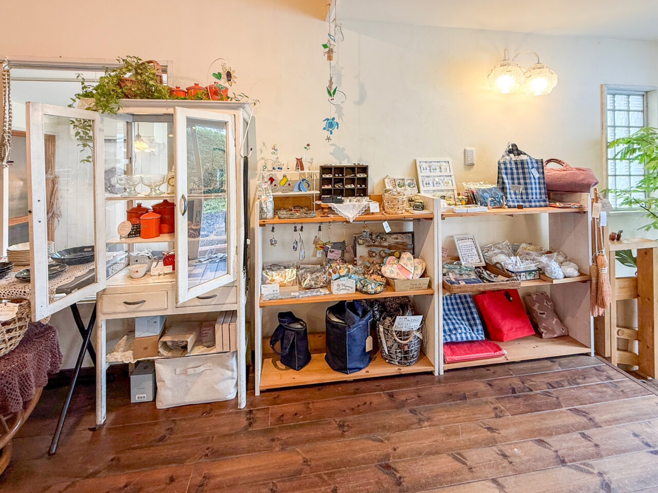 Rons Cafe 店内