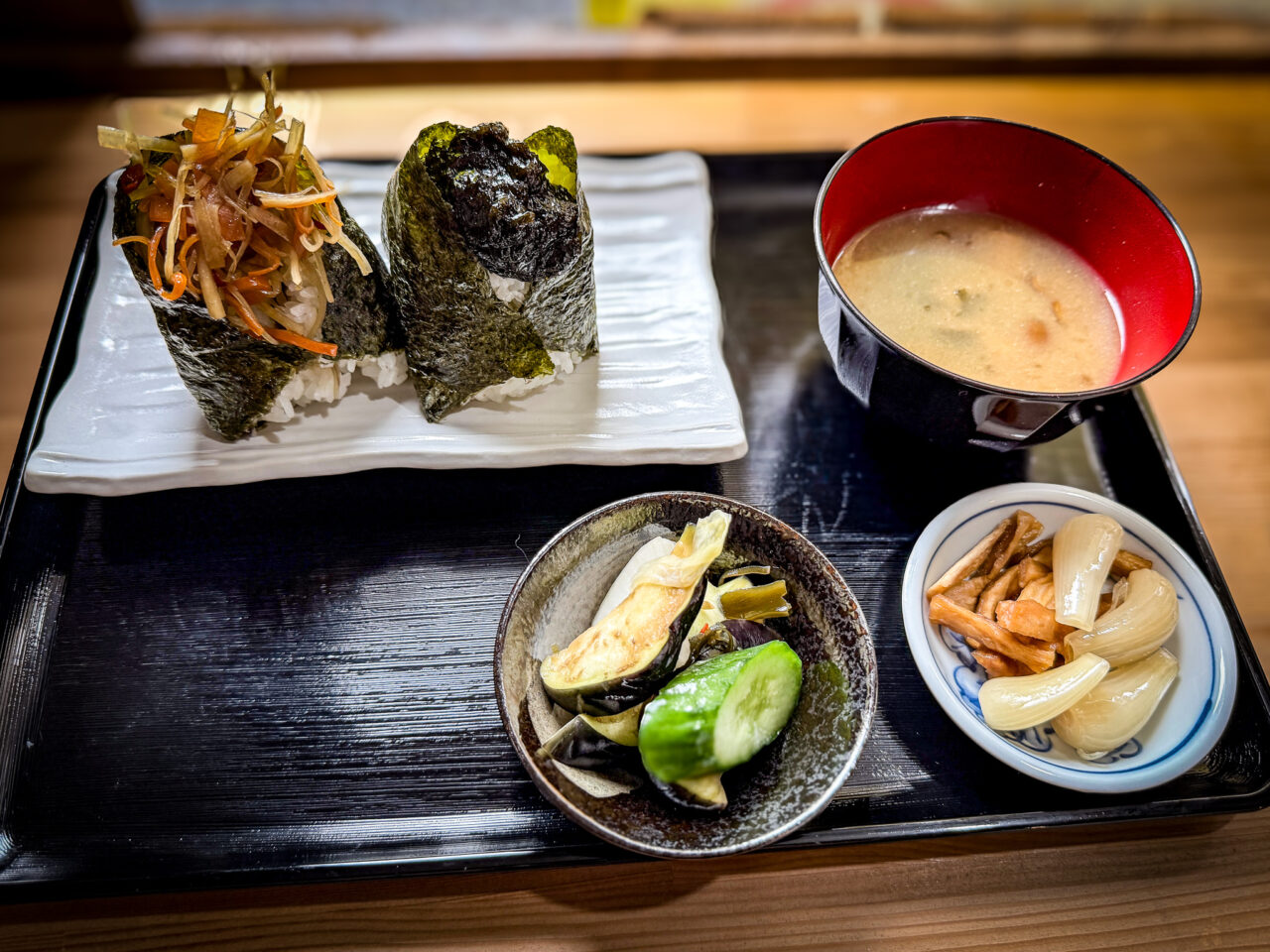 三光米飯の「本日のまかないむすび」