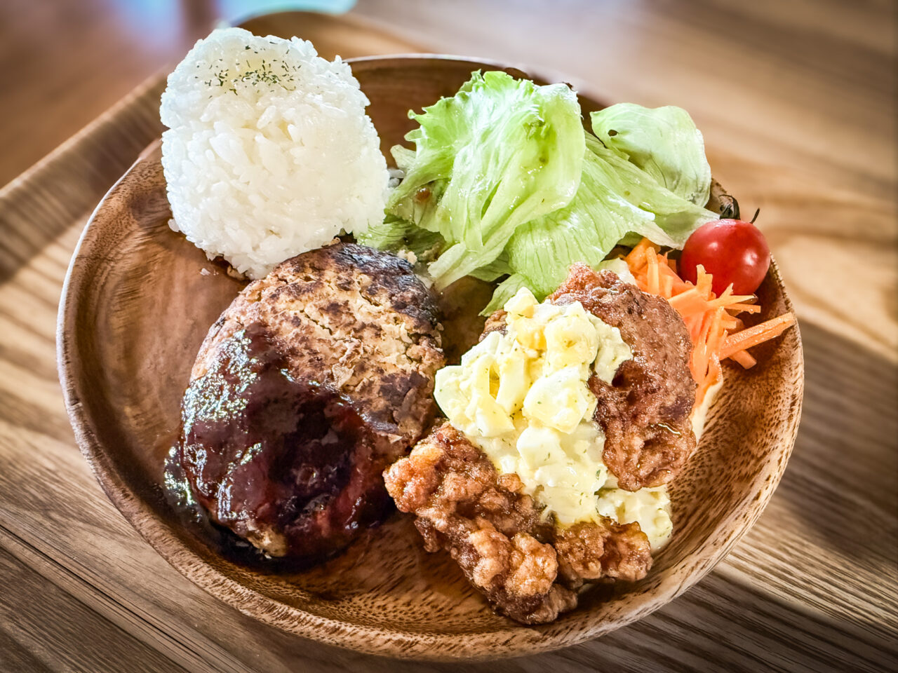 ルポランチのメインプレート